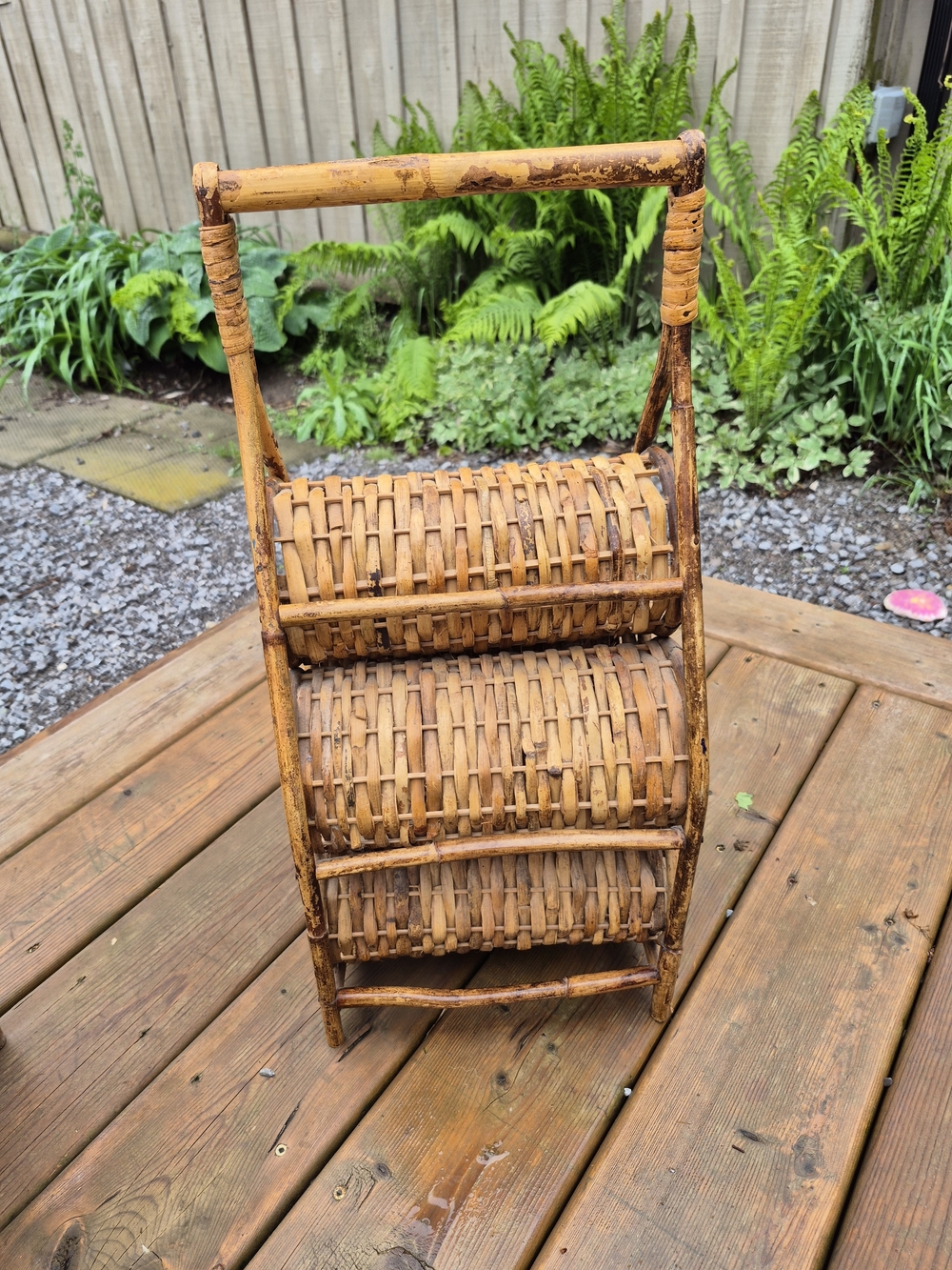 Rustic Boho Vintage Rattan Wicker Wine Rack - Excellent Condition - Picture 3 of 9